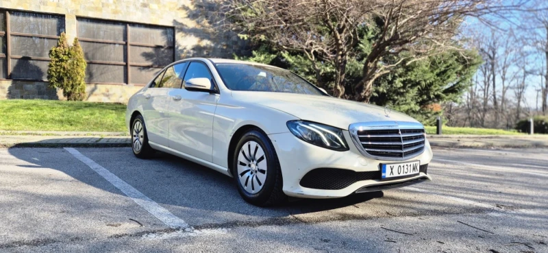 Mercedes-Benz E 200, снимка 5 - Автомобили и джипове - 53145129
