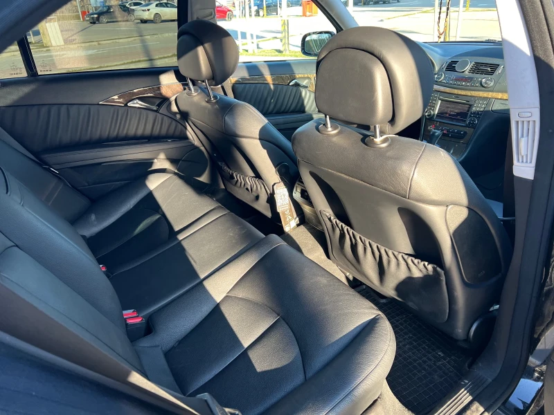 Mercedes-Benz E 280 4 matic, снимка 8 - Автомобили и джипове - 53203510