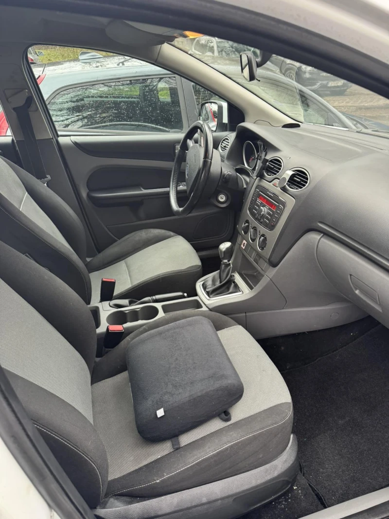 Ford Focus, снимка 8 - Автомобили и джипове - 53249870