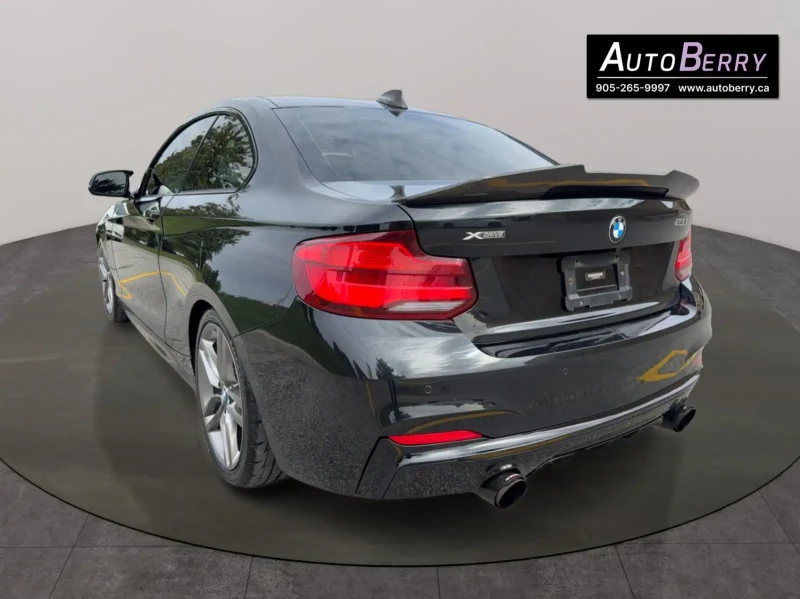 BMW 230 xDrive * M Sport * CARFAX * , снимка 4 - Автомобили и джипове - 53262144