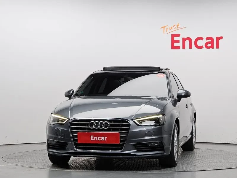 Audi A3 1.6 TDI, снимка 3 - Автомобили и джипове - 55006372