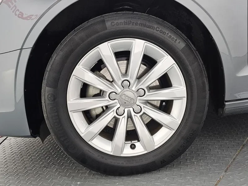 Audi A3 1.6 TDI, снимка 5 - Автомобили и джипове - 55006372