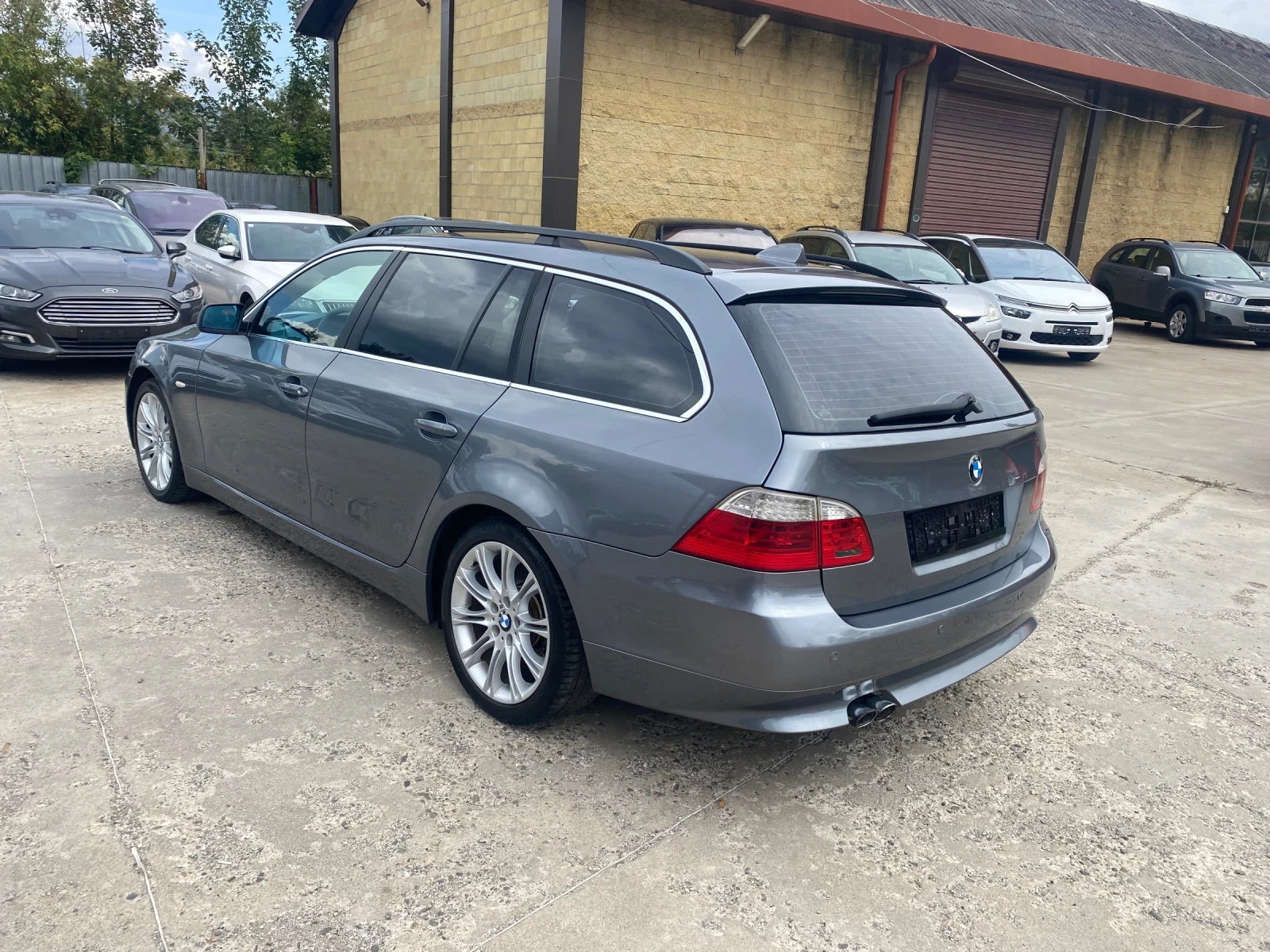 BMW 525 525 D 197кс. - изображение 6