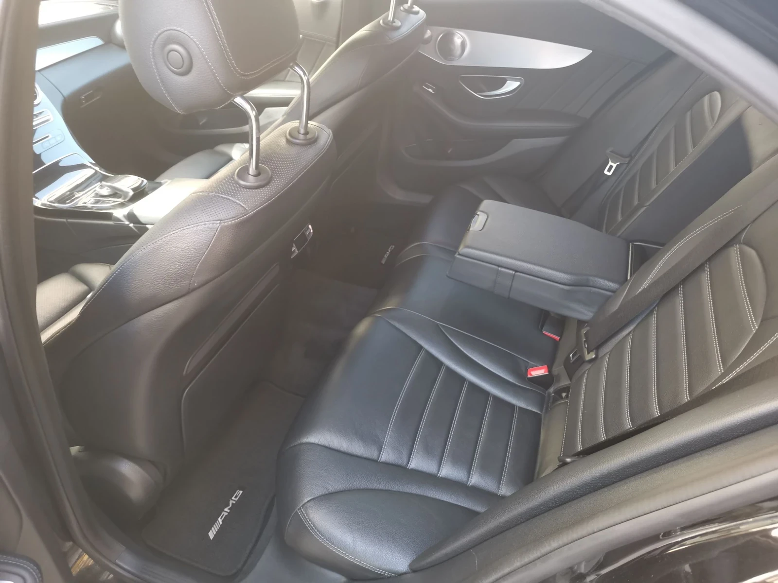 Mercedes-Benz C 400 SWISS Top AMG | Mobile.bg — изображение 12