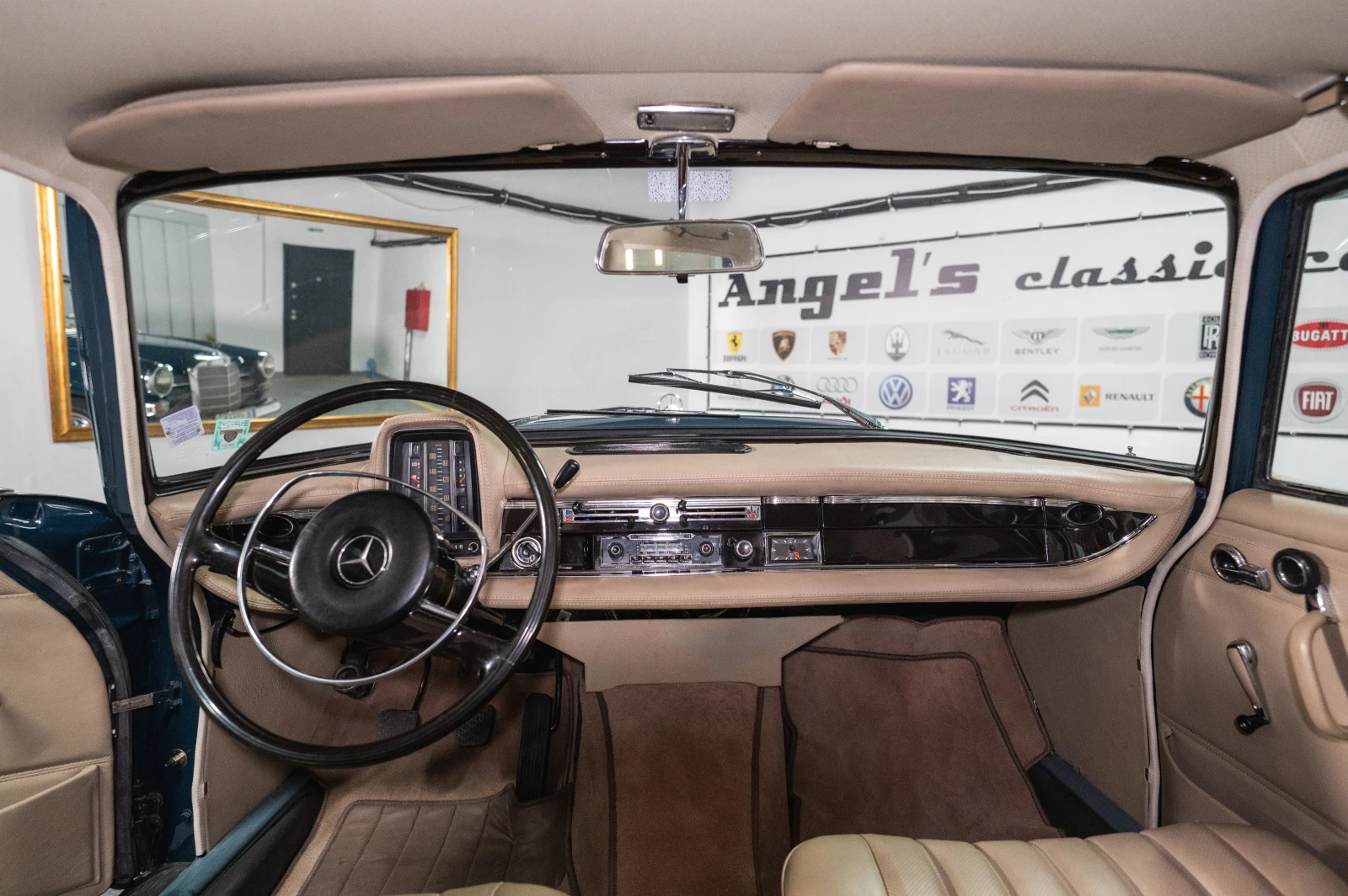 Mercedes-Benz 230 W110 230 S | Mobile.bg   11