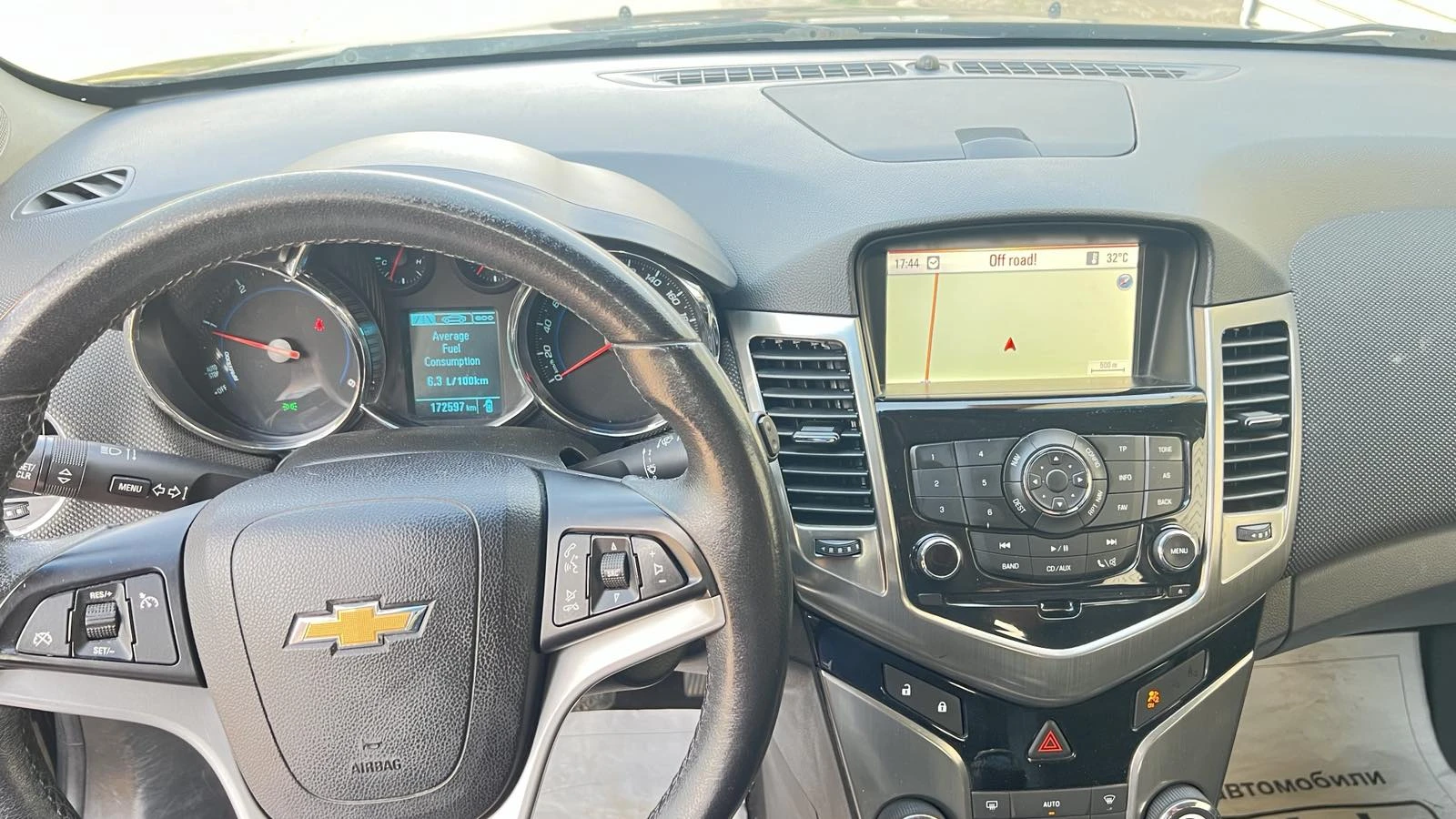 Chevrolet Cruze 1.7 FACE Нави Кожа - изображение 10