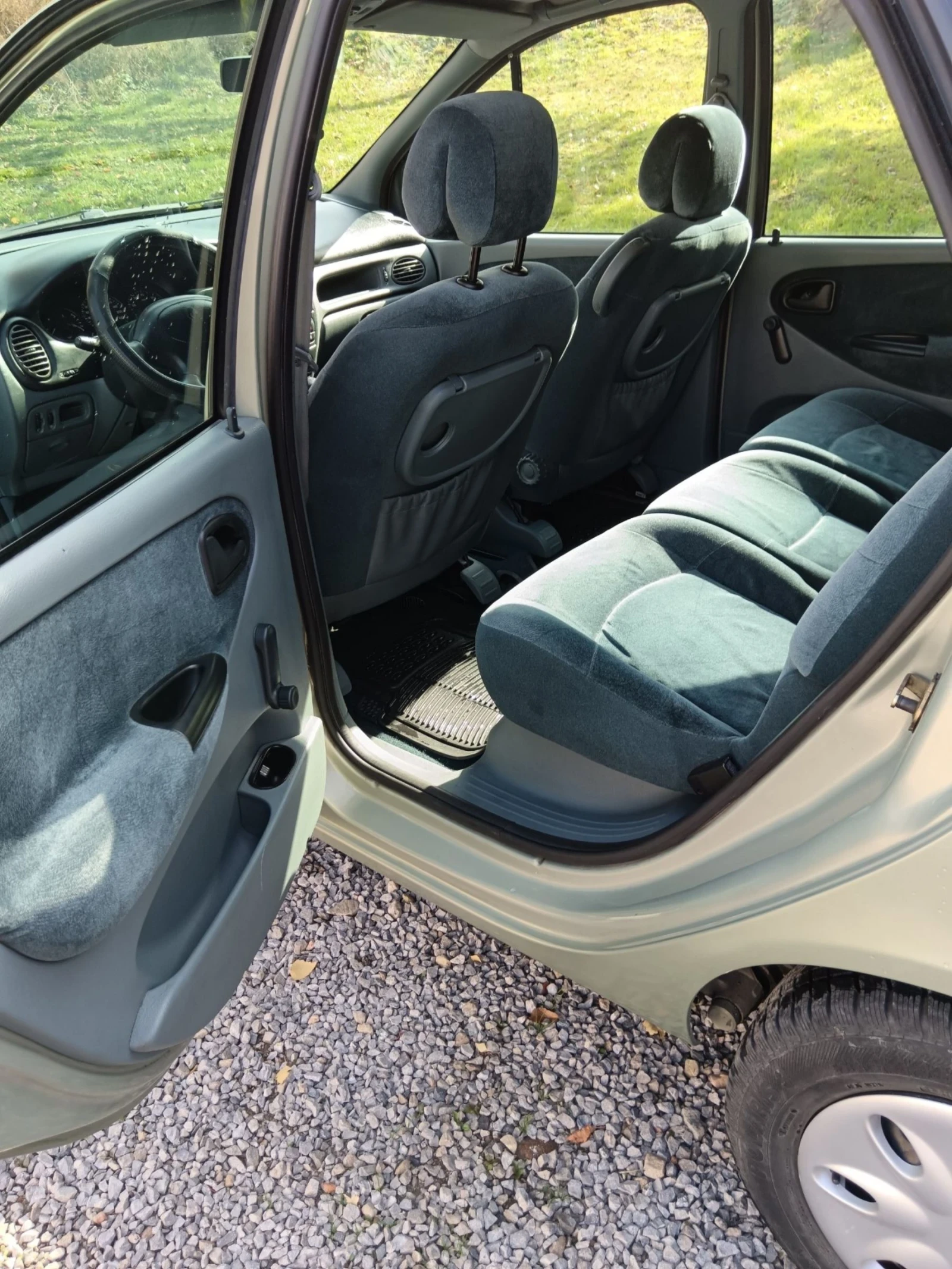 Renault Megane  - изображение 8