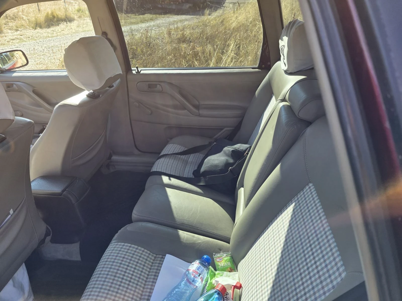 VW Passat VW Passat B3 2.0 - изображение 8