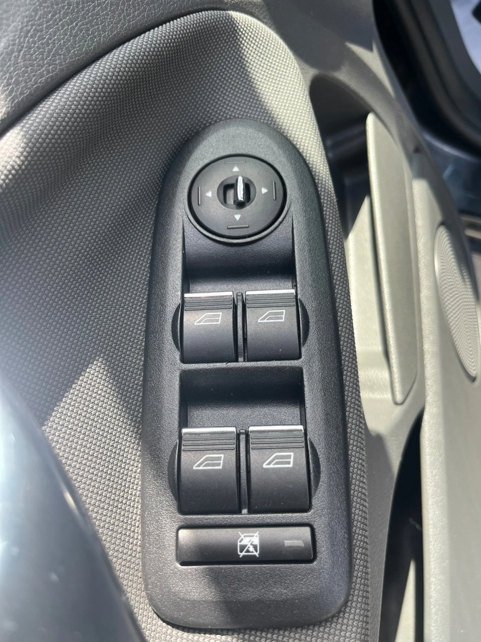 Ford C-max Titanium - изображение 9