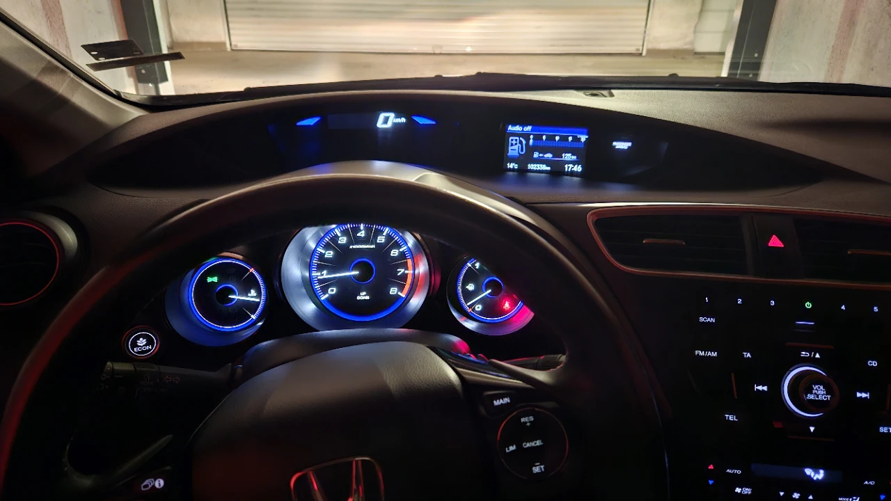 Honda Civic 1.4 i-vtec - изображение 9