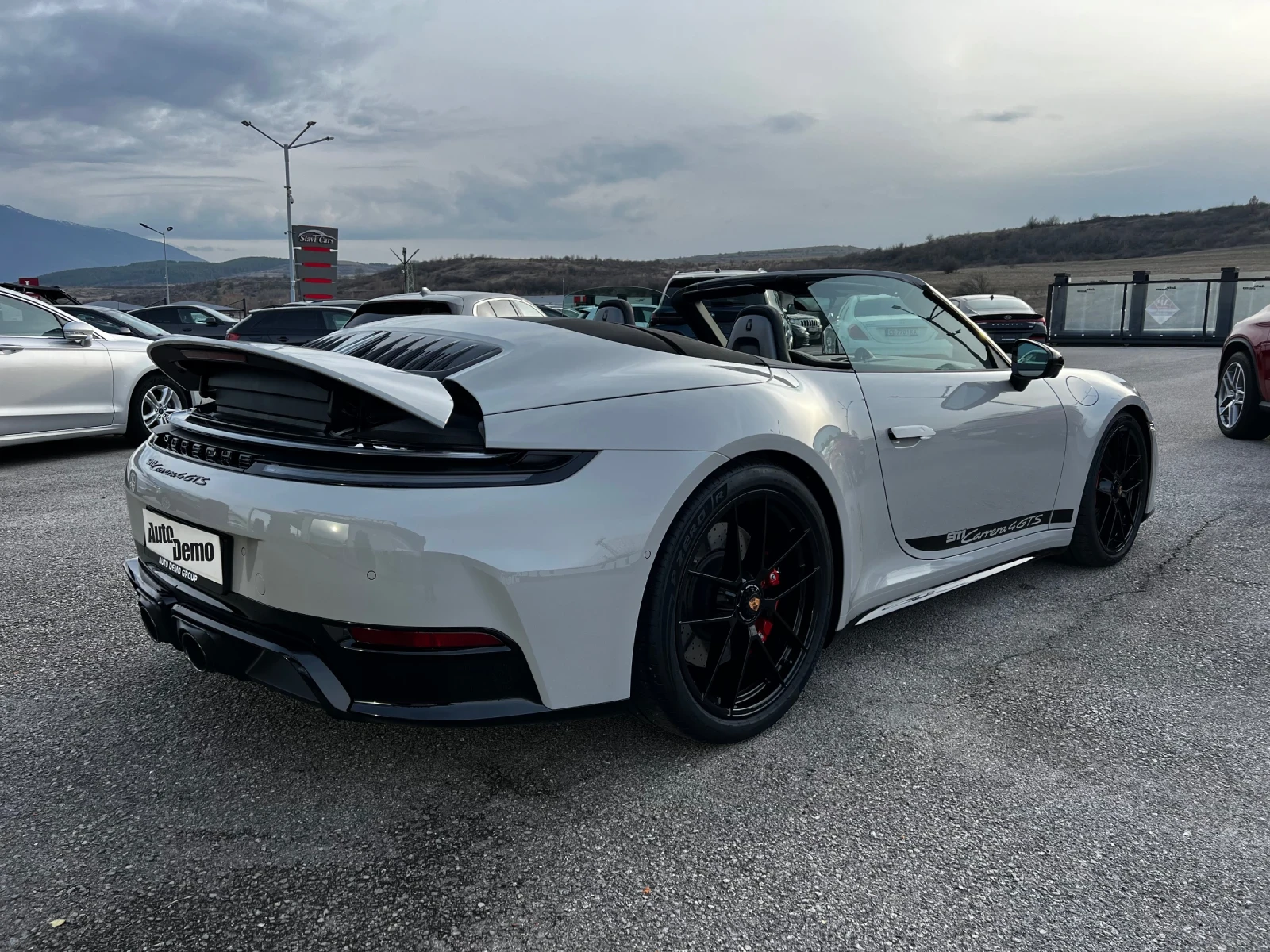 Porsche 911 992 * GTS* CABRIO*  - изображение 7