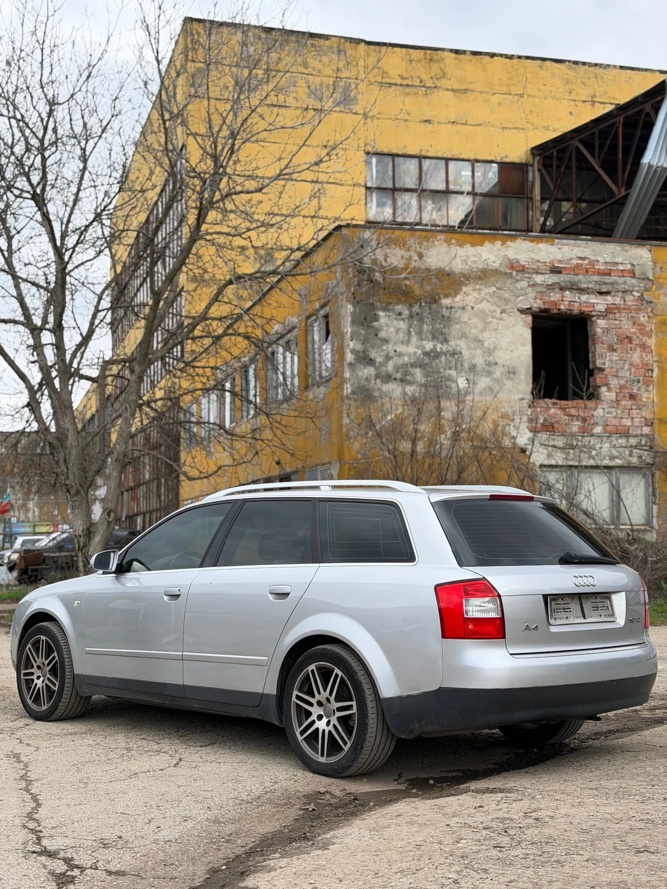 Audi A4, снимка 4 - Автомобили и джипове - 54045323