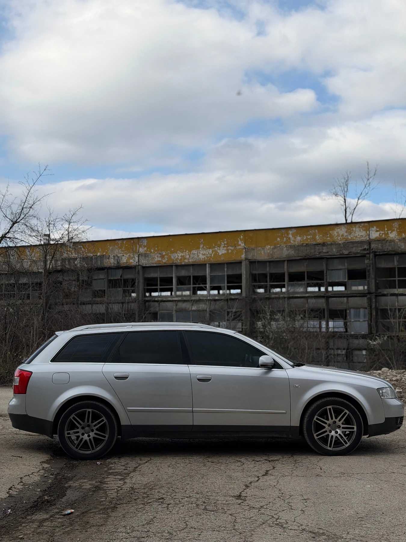 Audi A4, снимка 6 - Автомобили и джипове - 54045323