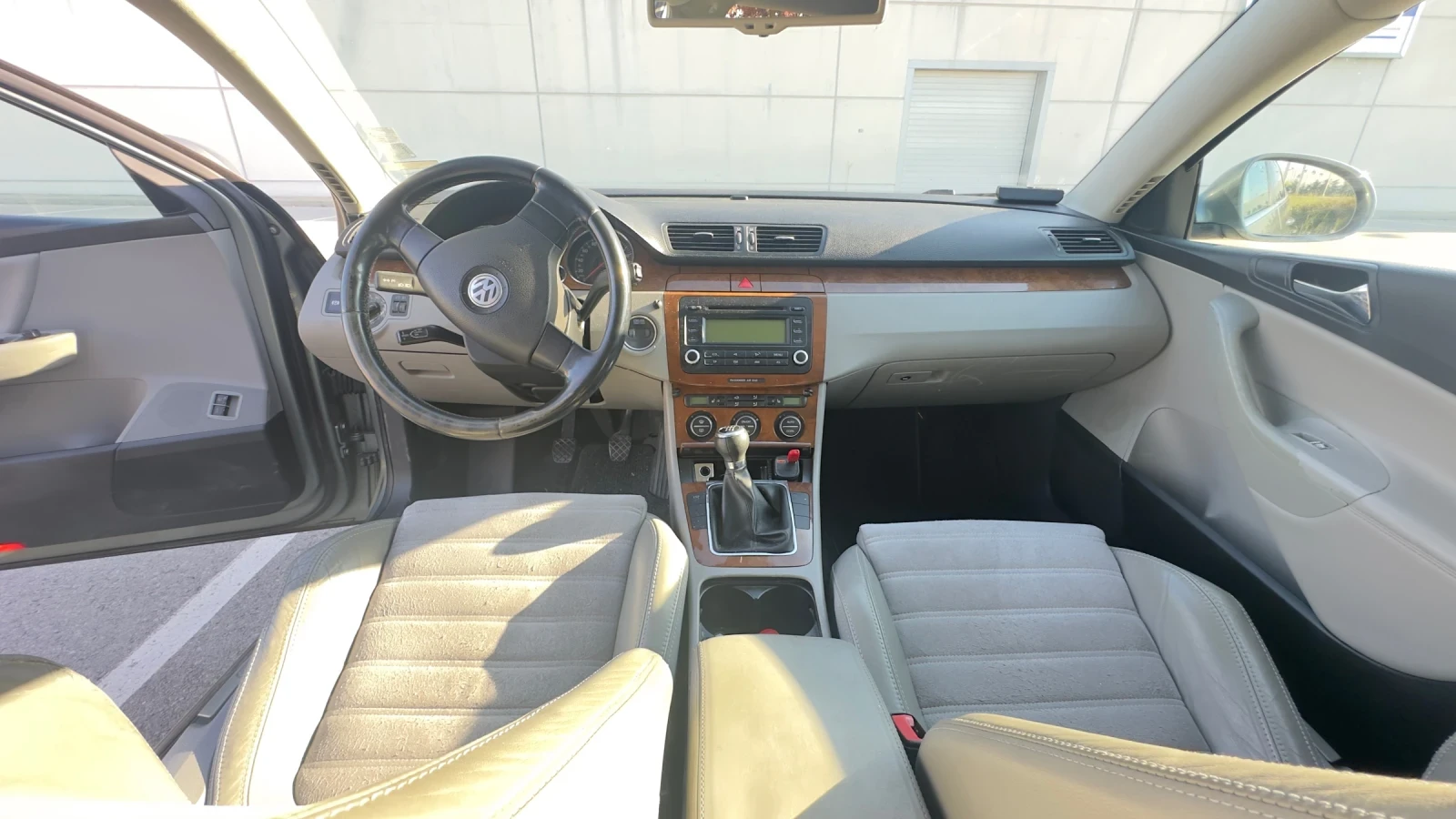 VW Passat B6, снимка 9 - Автомобили и джипове - 54437584