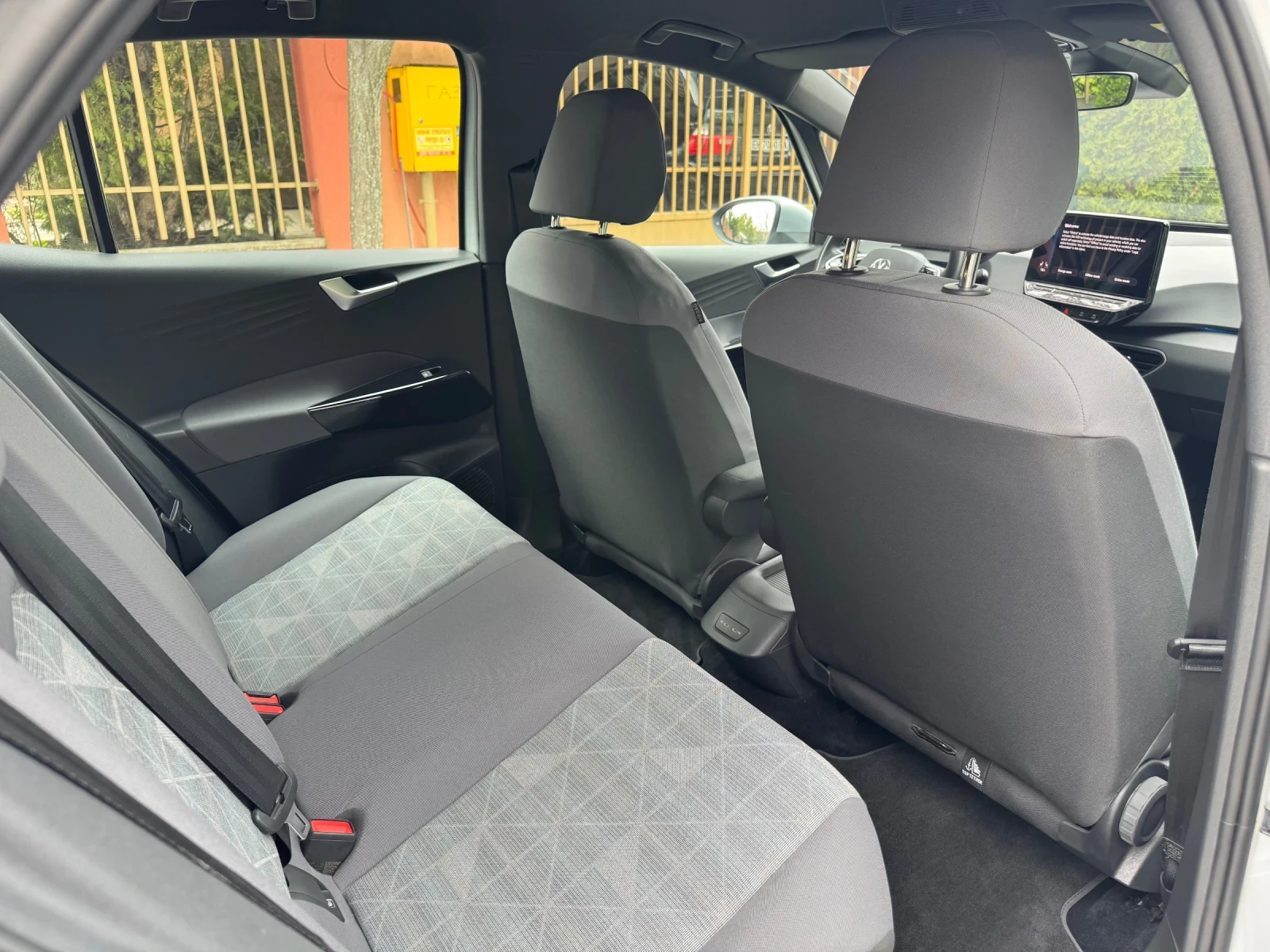 VW ID.3 Pro PERFORMANCE* 58kW/h* KEYLESS* 18 000км* , снимка 11 - Автомобили и джипове - 54547011