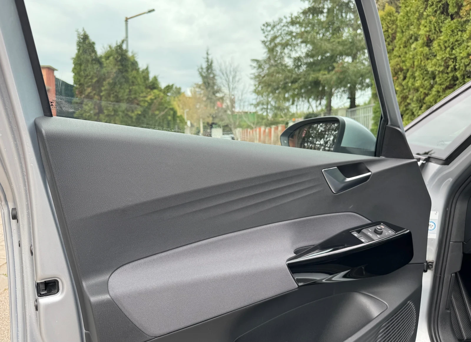 VW ID.3 Pro PERFORMANCE* 58kW/h* KEYLESS* 18 000км* , снимка 8 - Автомобили и джипове - 54547011