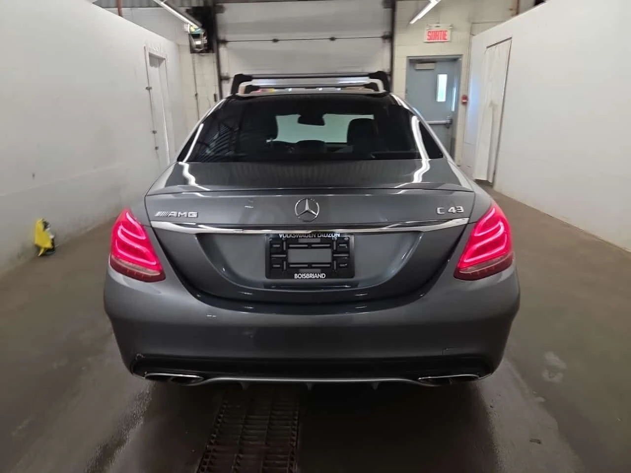 Mercedes-Benz C 43 AMG 360 КАМ/ПОДГРЕВ/ПАНО/+ ГУМИ/CARFAX/ФИНАНСИРАНЕ, снимка 4 - Автомобили и джипове - 54826617