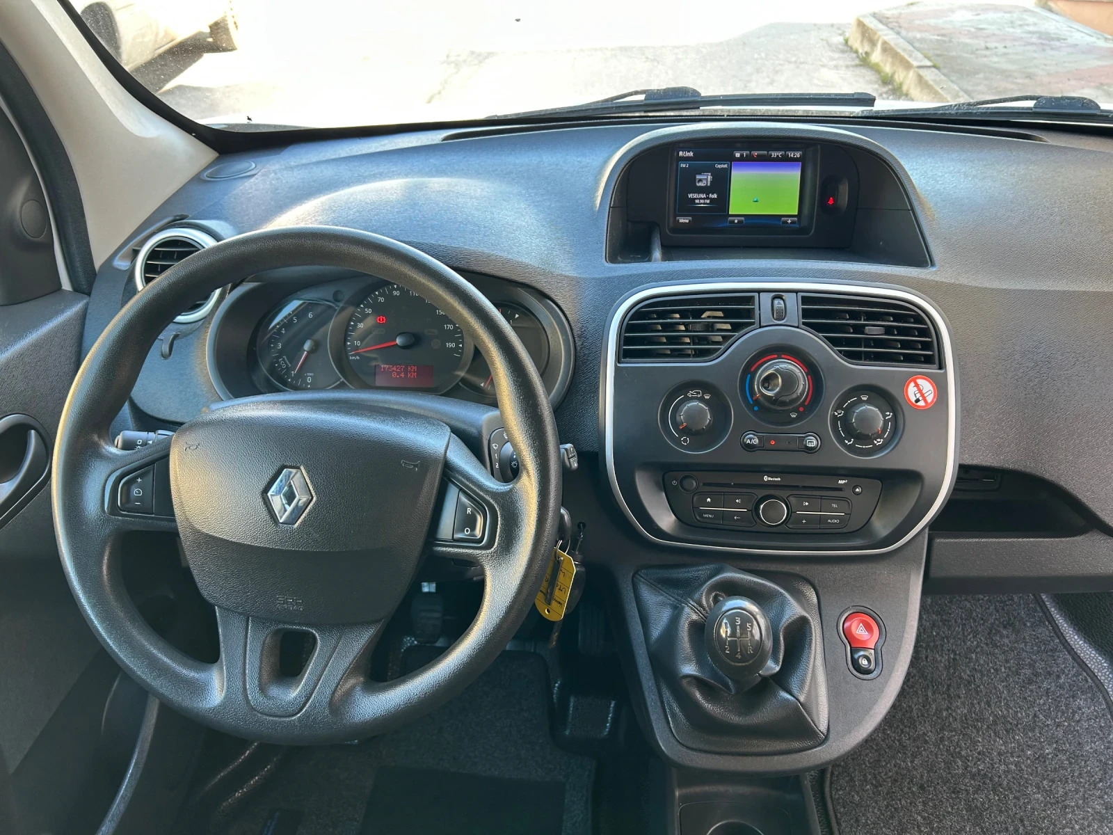 Renault Kangoo 1.5DCI MAXI/LONG НАВИ, снимка 10 - Автомобили и джипове - 54870496