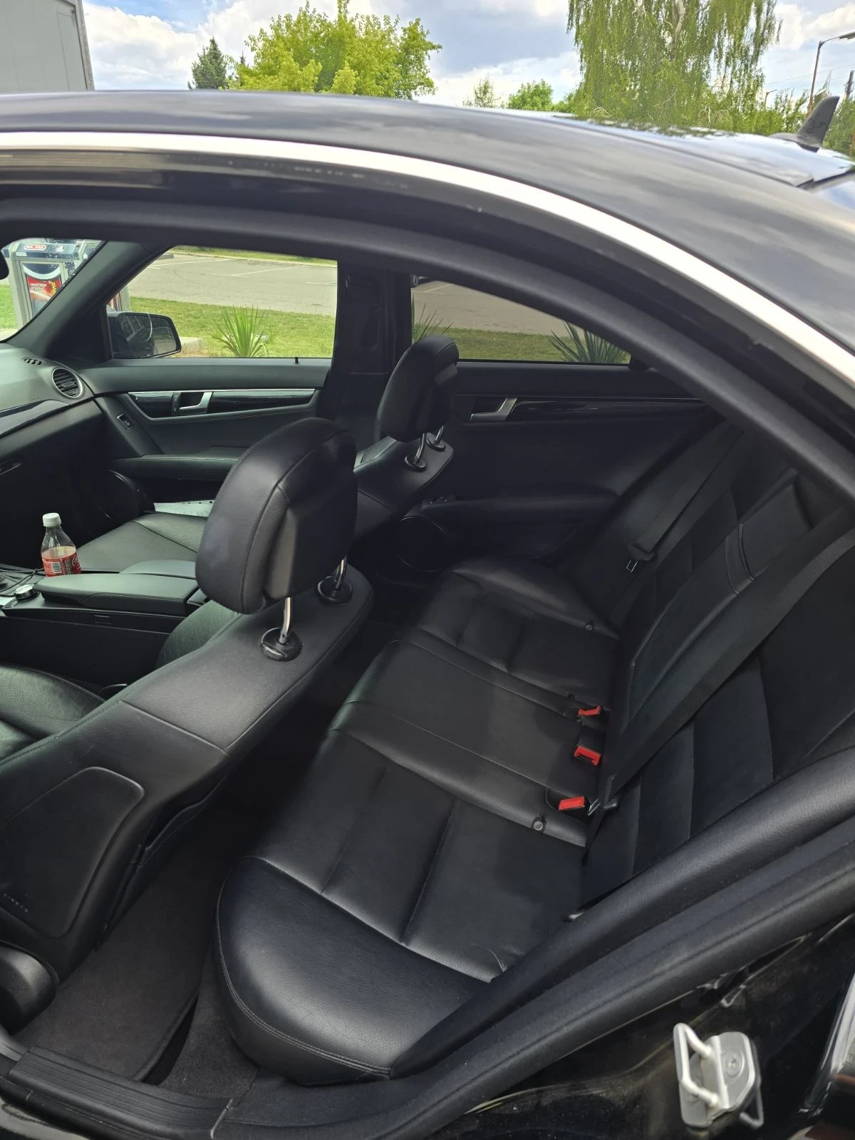 Mercedes-Benz C 200, снимка 10 - Автомобили и джипове - 55206811