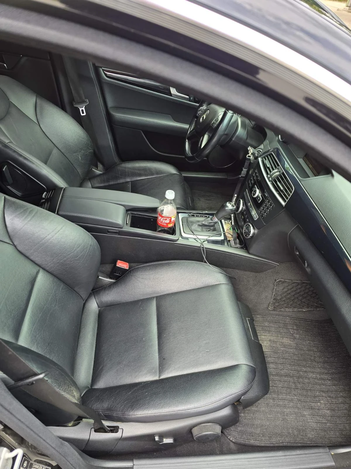 Mercedes-Benz C 200, снимка 6 - Автомобили и джипове - 55206811
