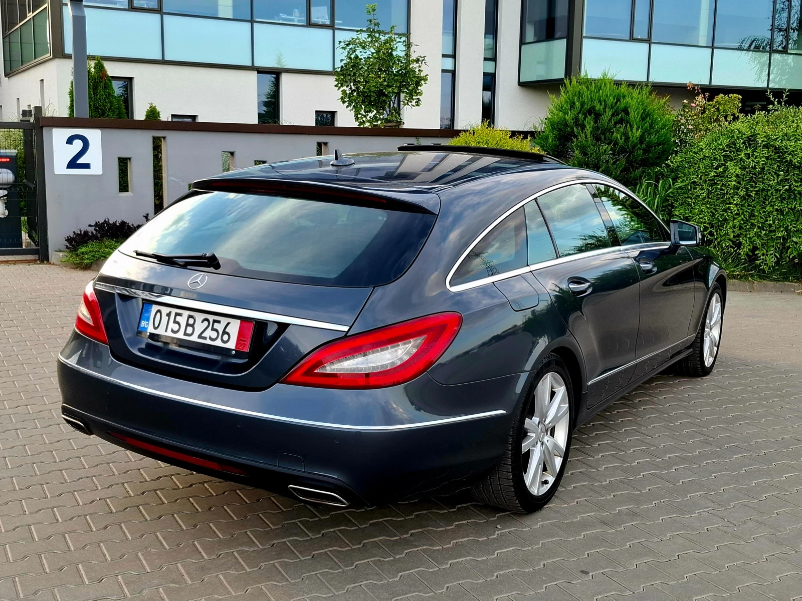 Mercedes-Benz CLS 350 3.5CDI* (265кс)* 4-MATIK* ТОП* НОВ ВНОС* , снимка 9 - Автомобили и джипове - 55837806