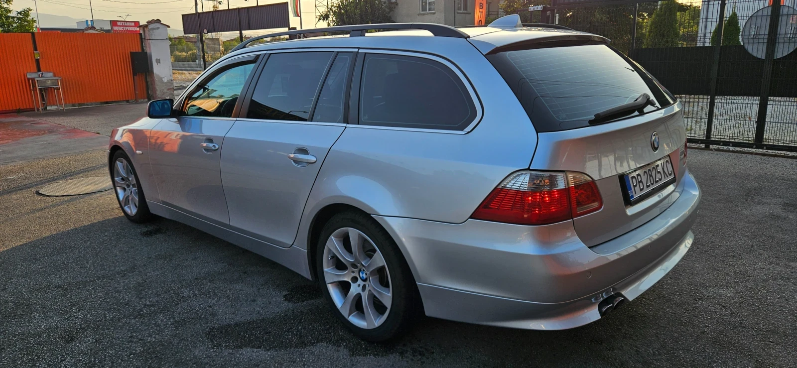 BMW 525 Touring , снимка 4 - Автомобили и джипове - 55992581
