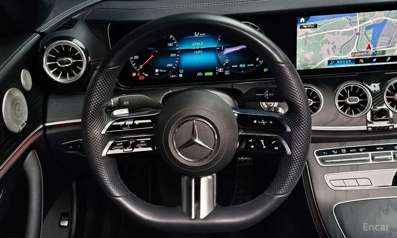 Mercedes-Benz E 300 d * 4MATIC Coupe * Facelift * Head up * Панорама  , снимка 14 - Автомобили и джипове - 56217543