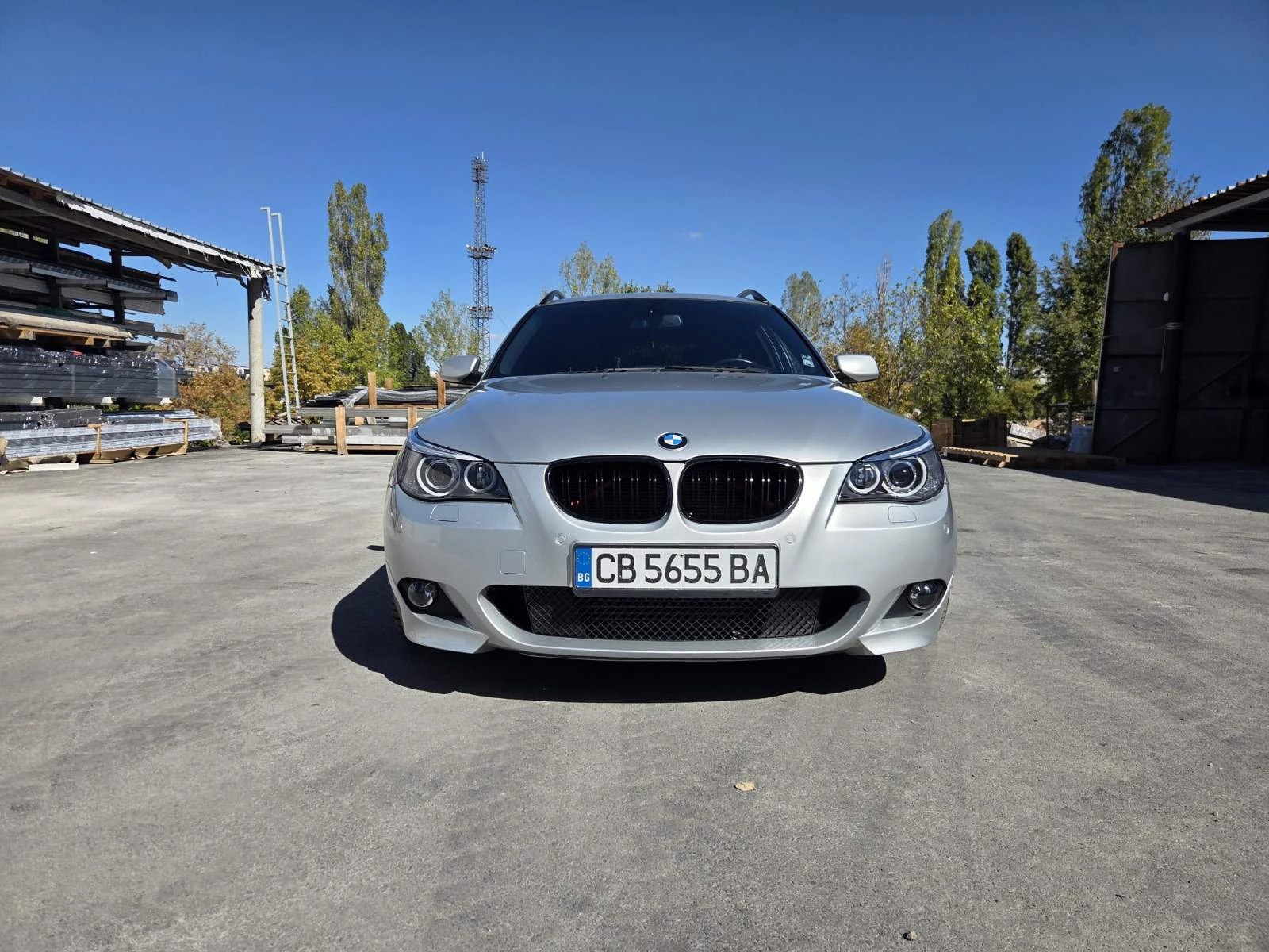 BMW 525