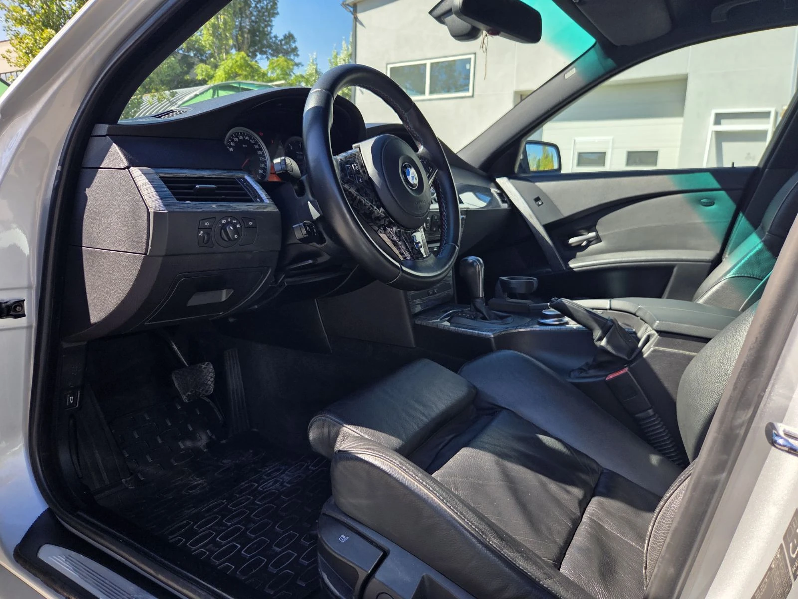BMW 525, снимка 7 - Автомобили и джипове - 56314638