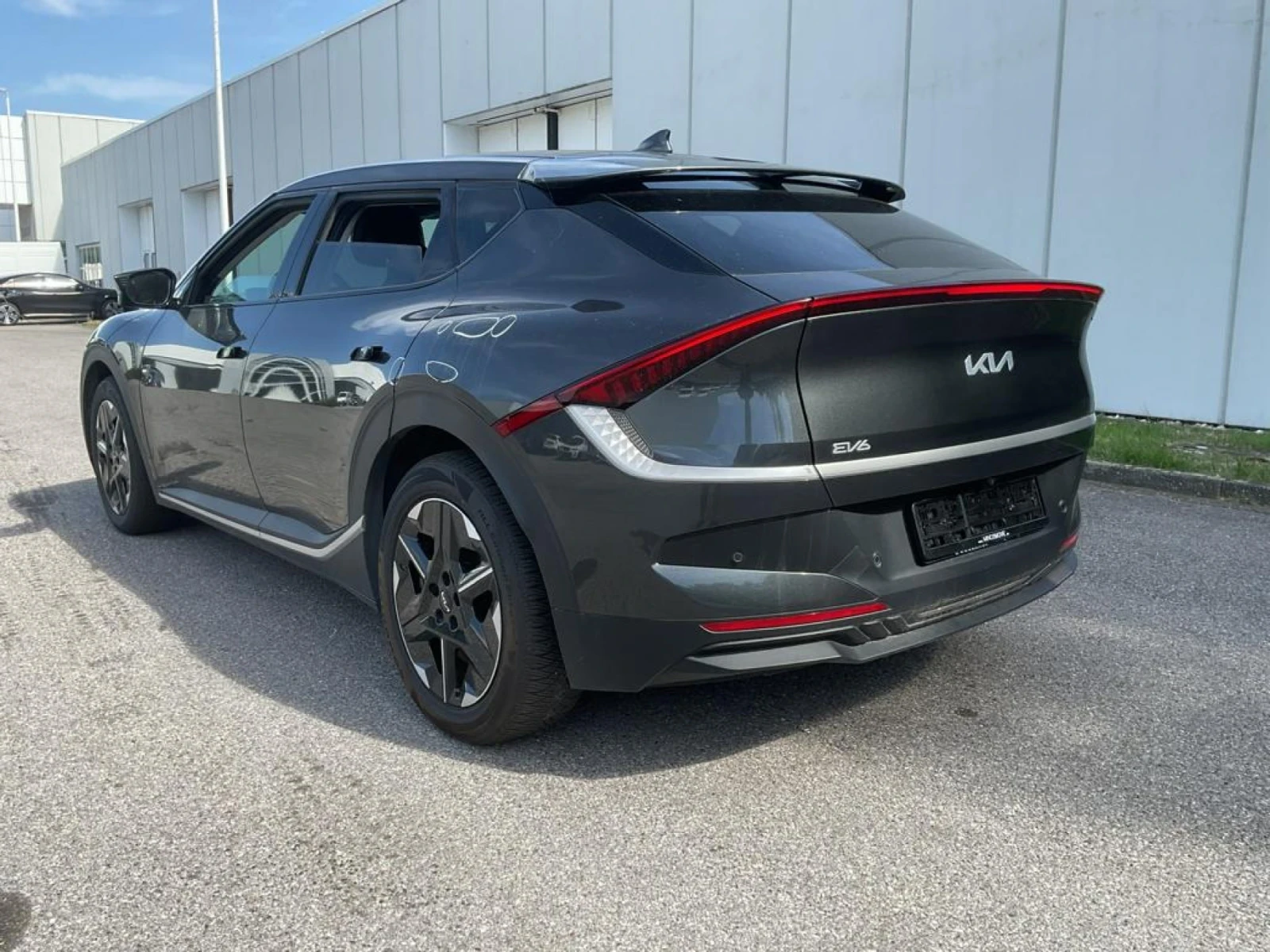 Kia EV6, снимка 2 - Автомобили и джипове - 56547461