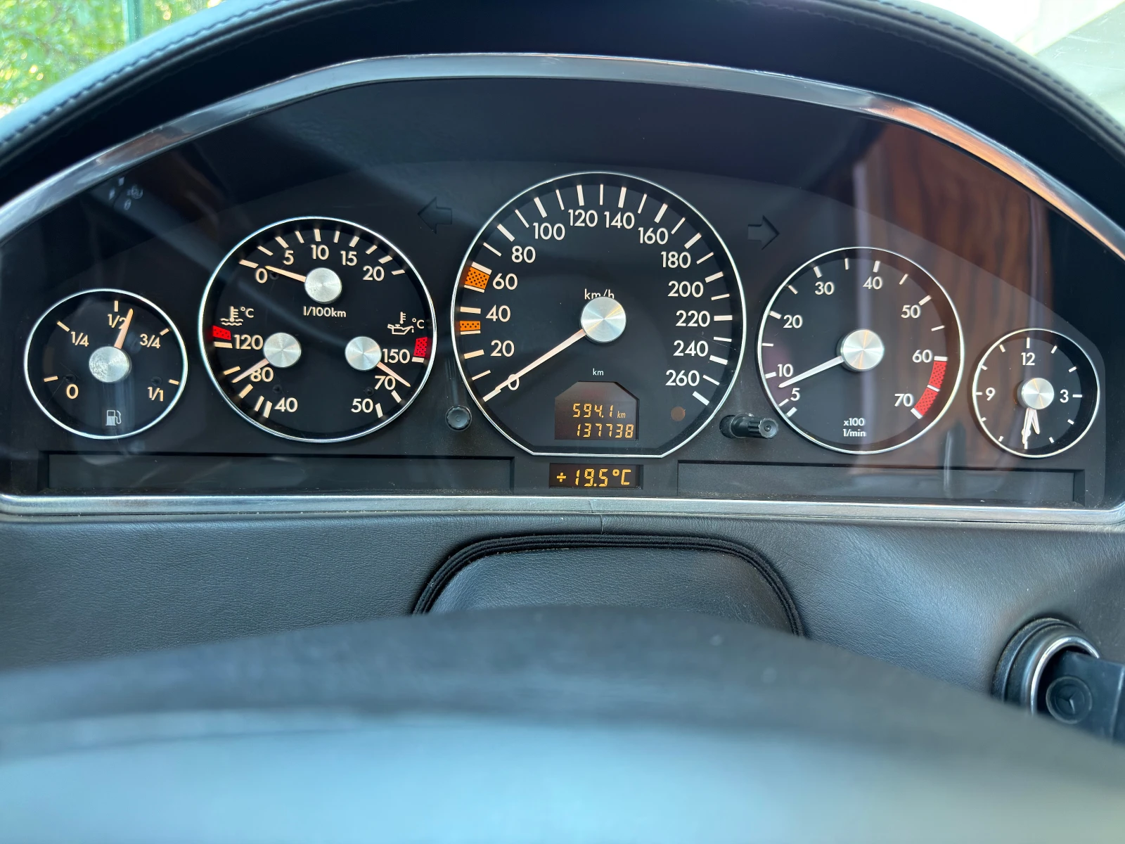 Mercedes-Benz SL 320, снимка 10 - Автомобили и джипове - 56598673