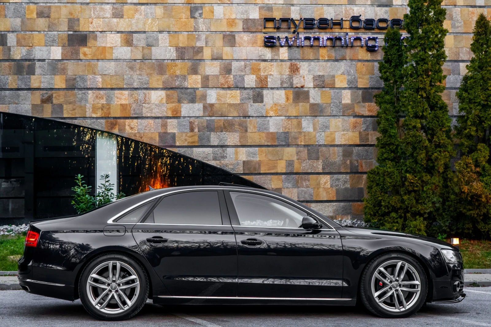 Audi A8 4.2TDI* W12-PACK* QUATTRO* MASSAGE* BUSINESS CLASS, снимка 6 - Автомобили и джипове - 56649748