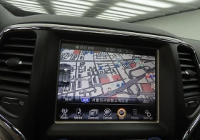 Jeep Grand cherokee OVERLAND* КОЖА* ПОДГРЕВ* ОБДУХВАНЕ* КАМЕРА* НАВИ* , снимка 11