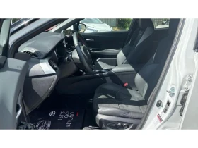 Toyota C-HR 2.0HSD GR-SPORT, снимка 12