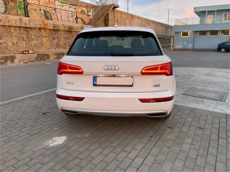 Audi Q5, снимка 3 - Автомобили и джипове - 47347549