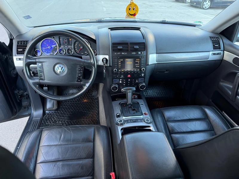 VW Touareg, снимка 7 - Автомобили и джипове - 49368556