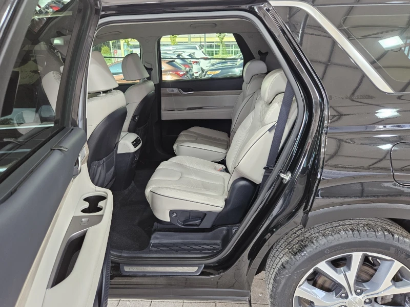 Hyundai Palisade Специална цена! Осигурен сервиз и части, снимка 9 - Автомобили и джипове - 51893018