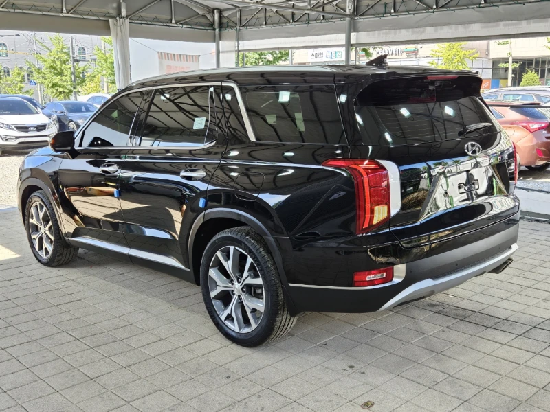 Hyundai Palisade Специална цена! Осигурен сервиз и части, снимка 7 - Автомобили и джипове - 51893018