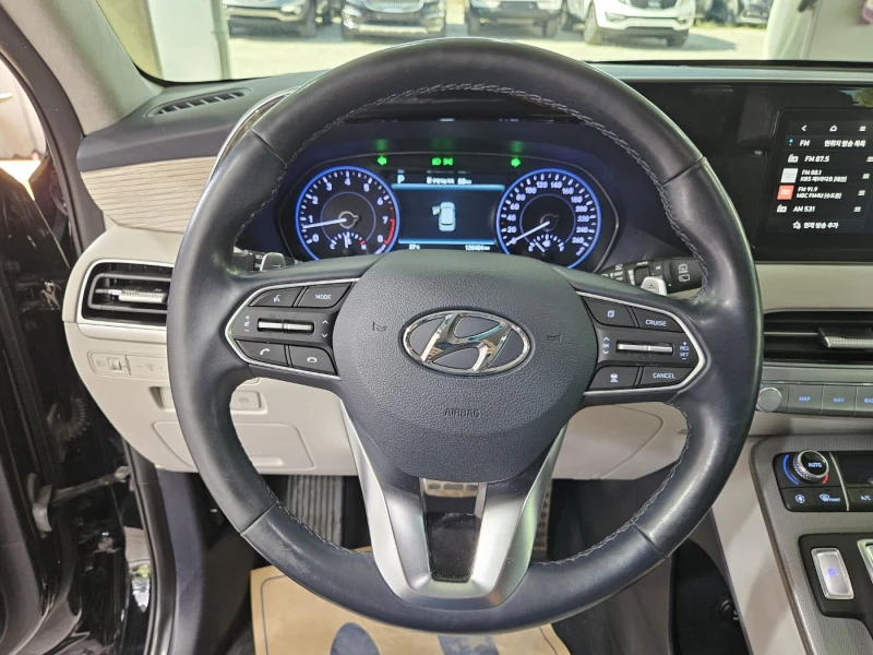 Hyundai Palisade Специална цена! Осигурен сервиз и части, снимка 11 - Автомобили и джипове - 51893018