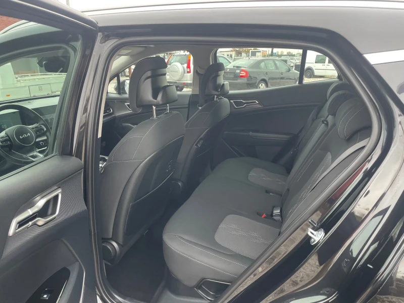 Kia Sportage, снимка 12 - Автомобили и джипове - 52304356