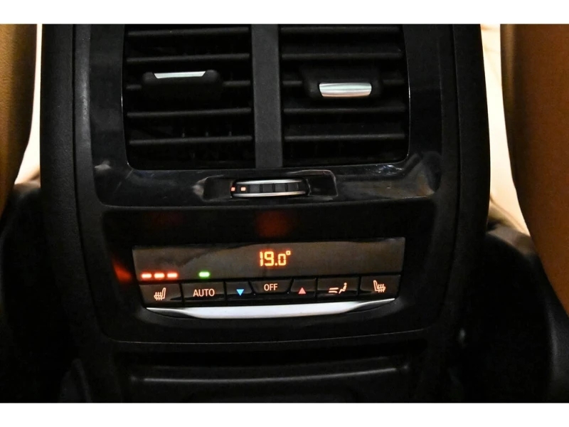 BMW X3 * M40i Leather * Sunroof * Xdrive * Carplay * Reve, снимка 13 - Автомобили и джипове - 52803283