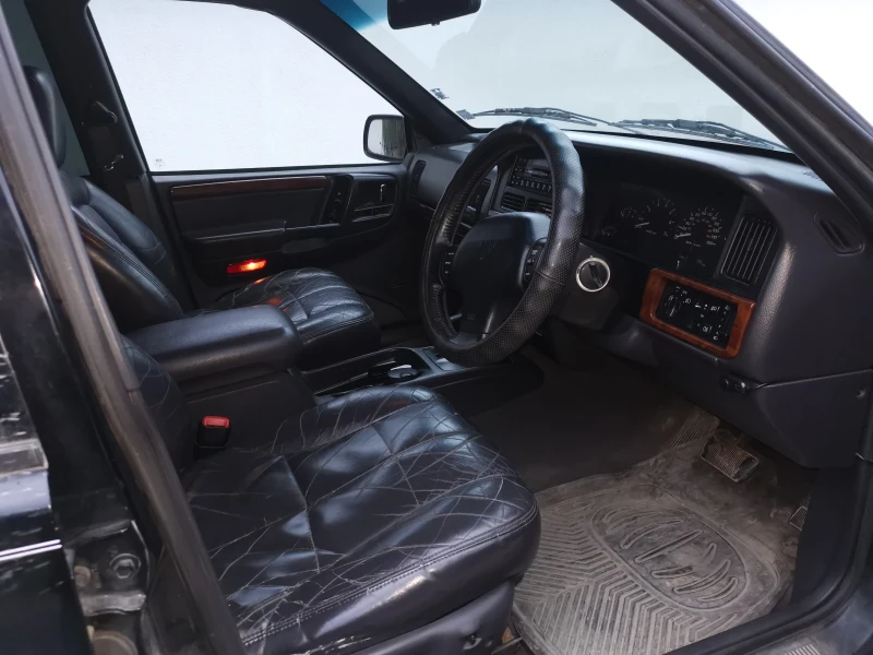 Jeep Grand cherokee, снимка 8 - Автомобили и джипове - 52997026