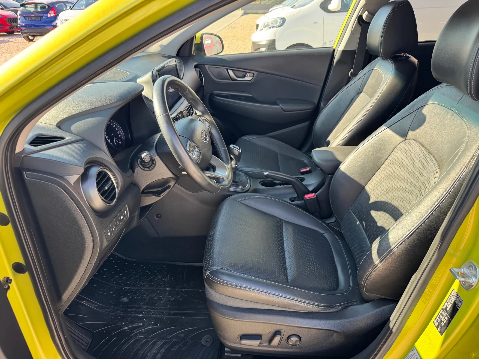 Hyundai Kona 1.0i FULL EKSTRA - изображение 10