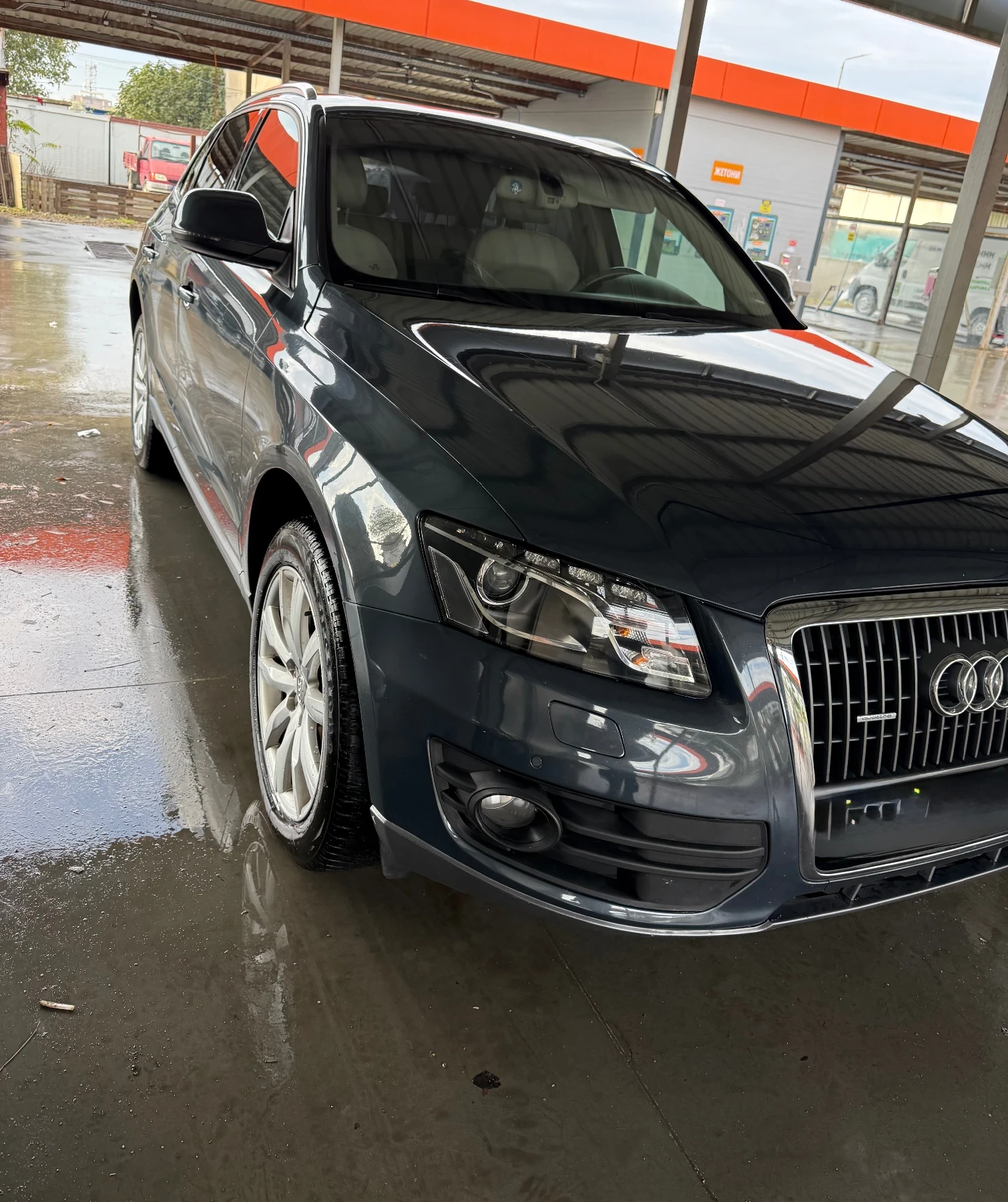 Audi Q5 2.0TDI - изображение 2