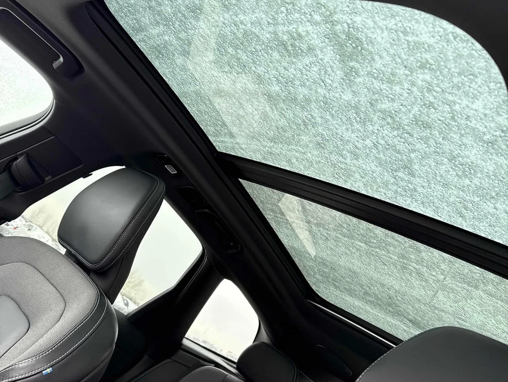 Volvo XC60 R Design  CARFAX | Mobile.bg � ����������� 10