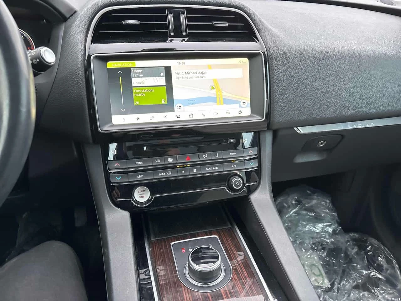 Jaguar F-PACE * 20d Prestige * CARFAX * ЦЕНА ДО БГ - изображение 9
