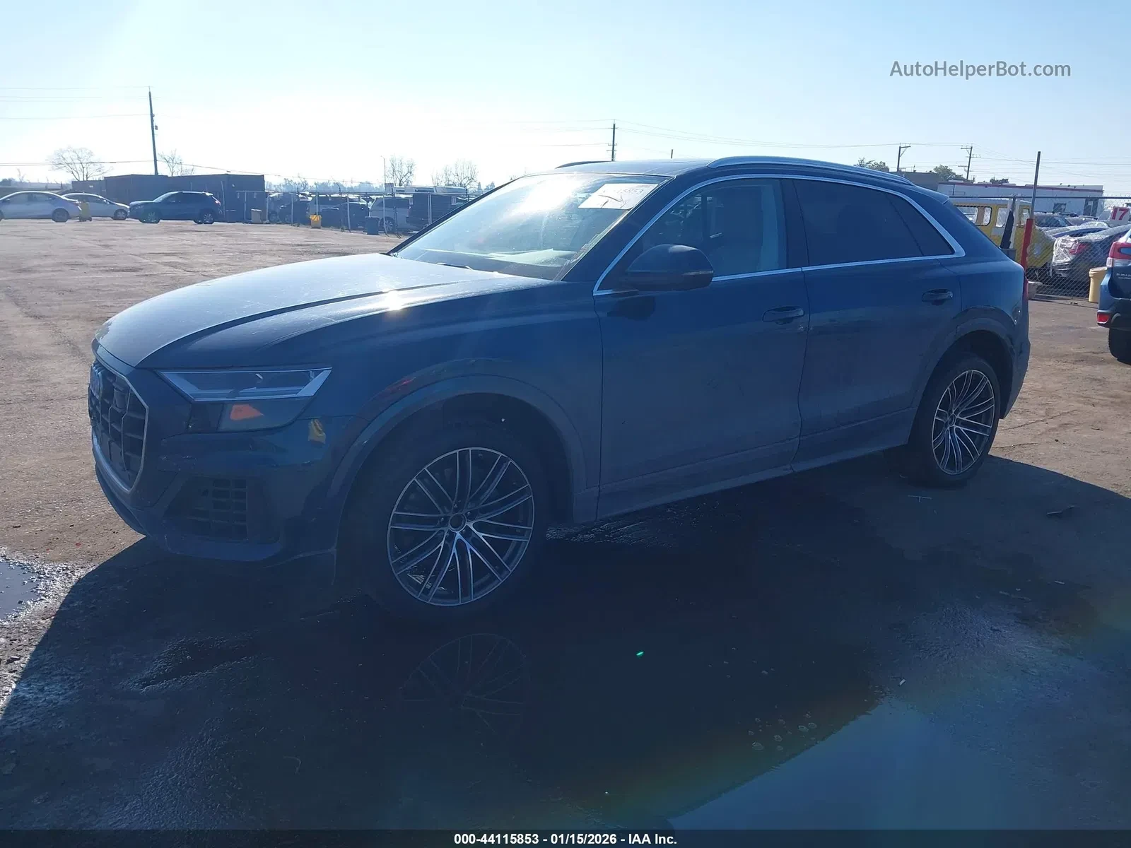 Audi Q8 Premium* Brown Leather Bang & Olufsen, снимка 4 - Автомобили и джипове - 53724411
