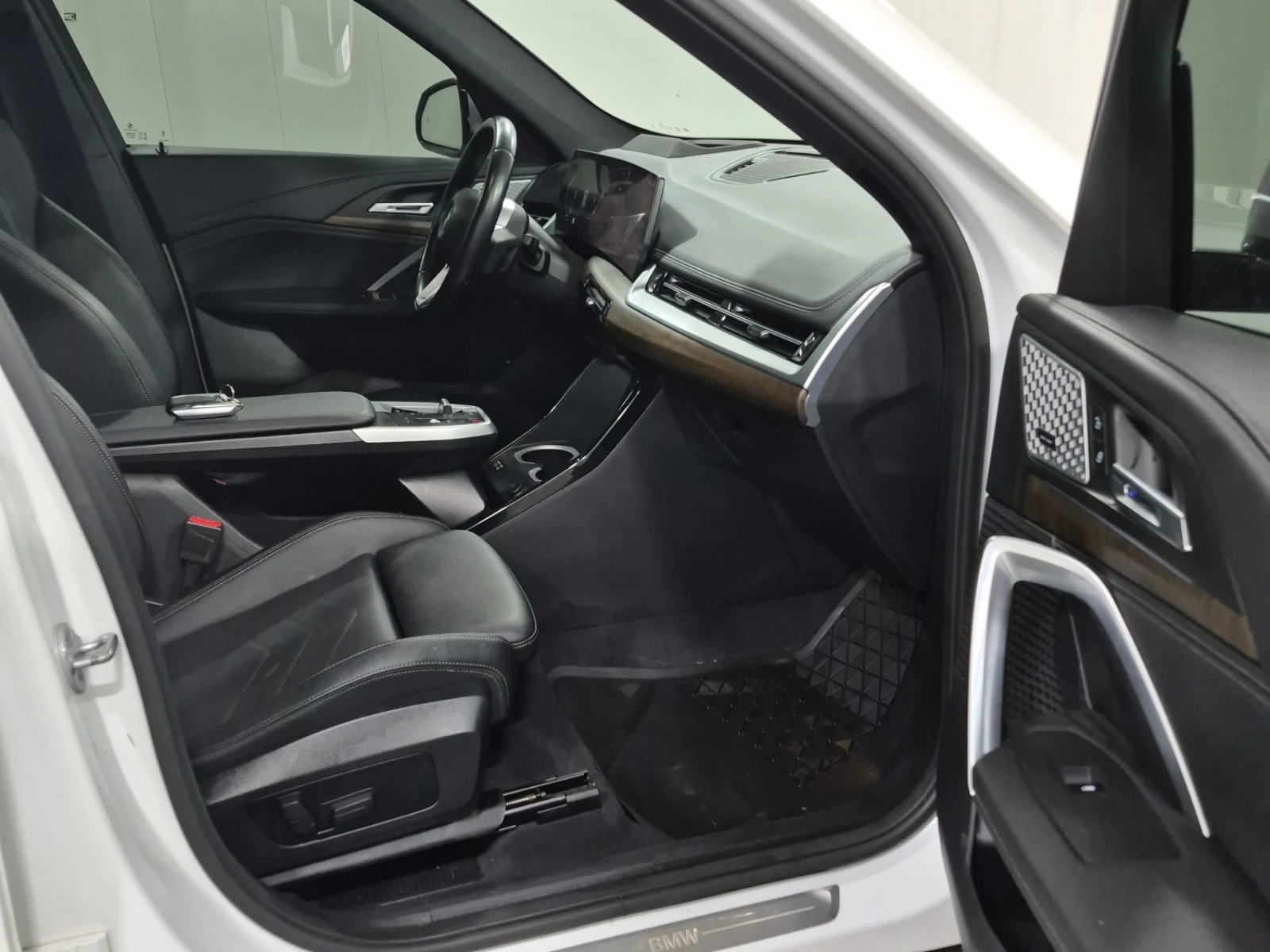 BMW X1 28I * * HEAD UP * * CARFAX * * АВТО КРЕДИТ * * , снимка 8 - Автомобили и джипове - 55214280