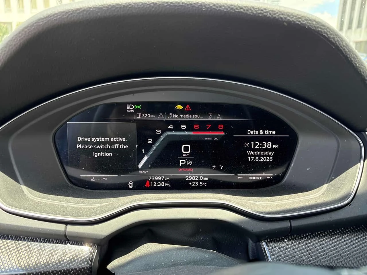 Audi SQ5 * Technik* DISTRONIC* B&O* MATRIX* АВТОКРЕДИТ* , снимка 8 - Автомобили и джипове - 55532744