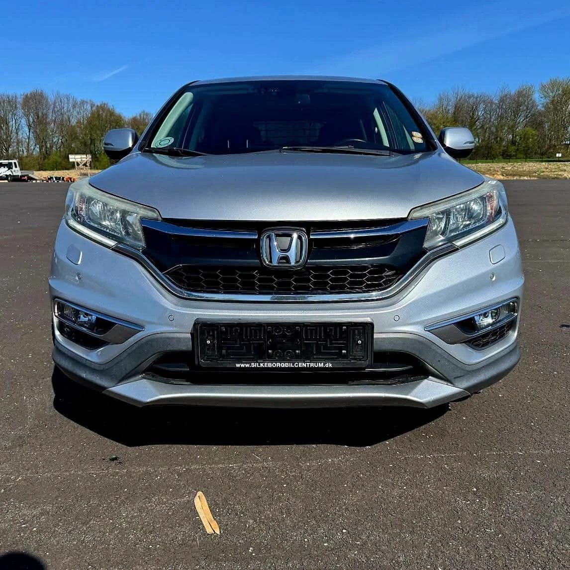 Honda Cr-v Сервизна История Fecelift Нави Камера Подгрев , снимка 2 - Автомобили и джипове - 55932100